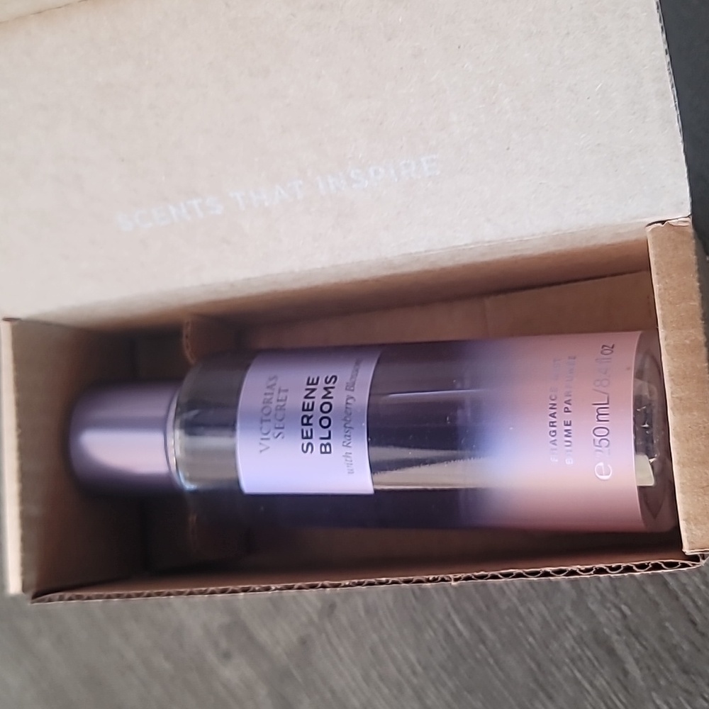 Victoria's Secret SERENE BLOOMS fine Fragrance
